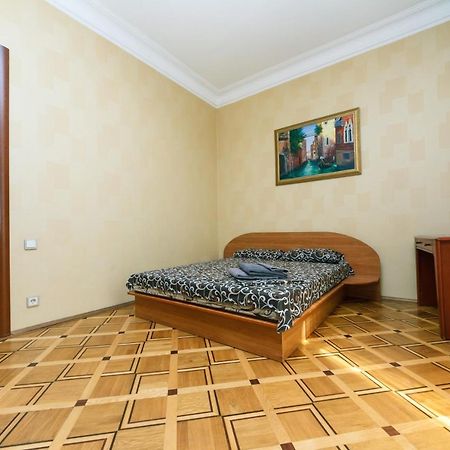 Квартира На Крещатике 基輔 外观 照片